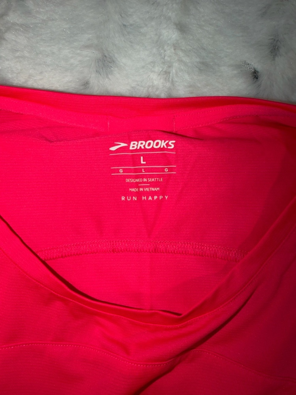 Brooks Women’s Hot Pink Sleeveless Running Tank - Picture 6 of 7